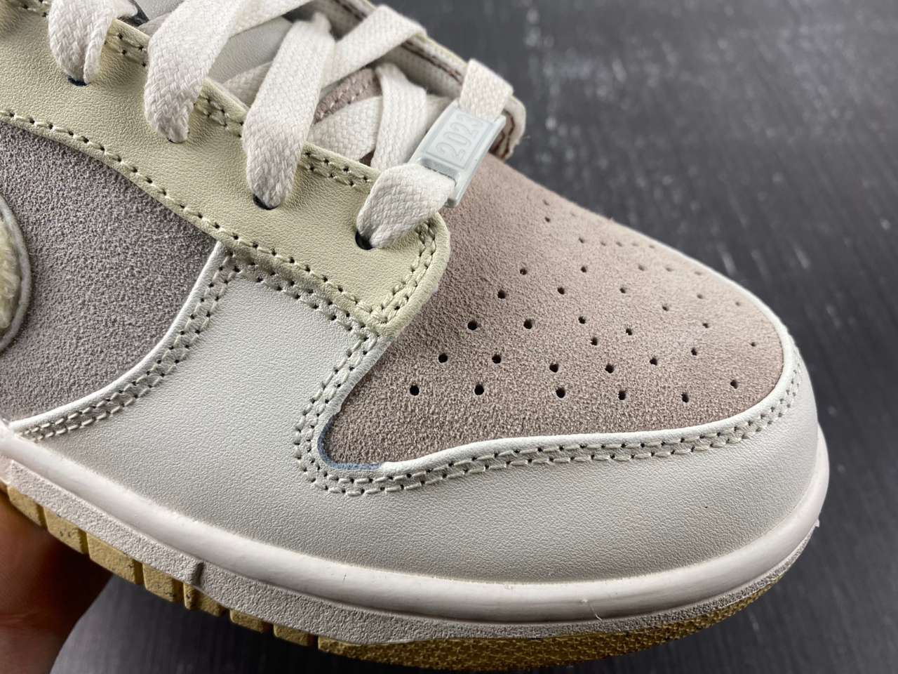 Nike Dunk Low  FD4203-211